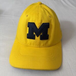 Michigan Wolverines Jordan Nike Hat Cap Size S/M Flex Stretch Fitted‎ Jumpman